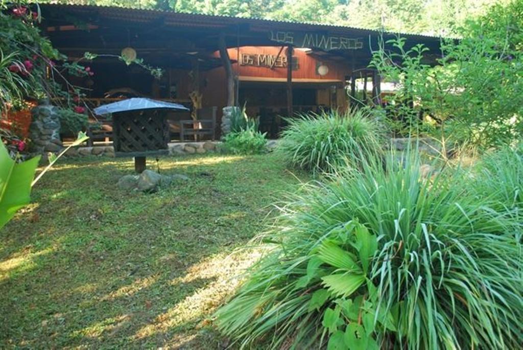 Los Mineros Guesthouse Dos Brazos Экстерьер фото